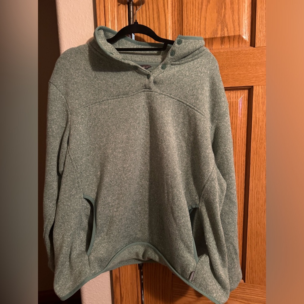 Eddie Bauer Sweater